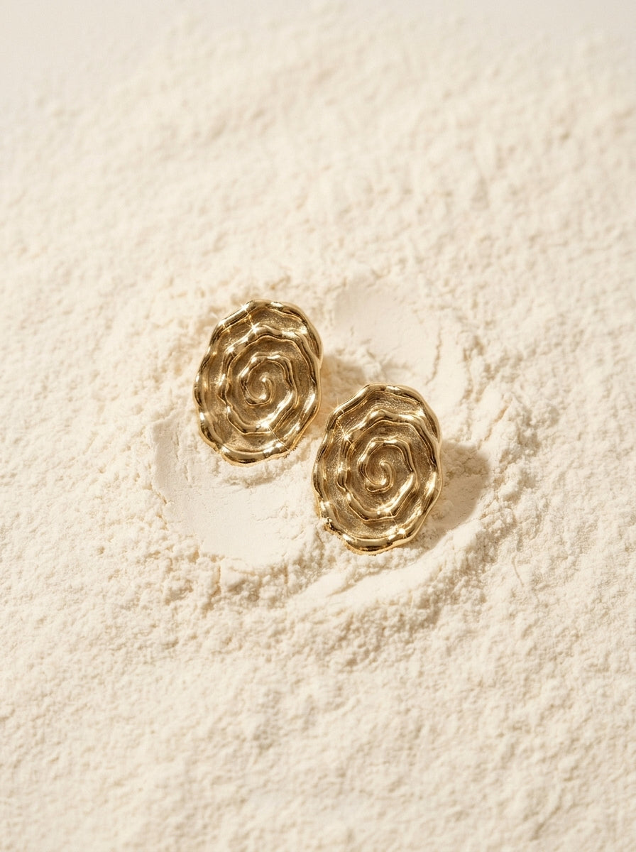SWIRL STUDS